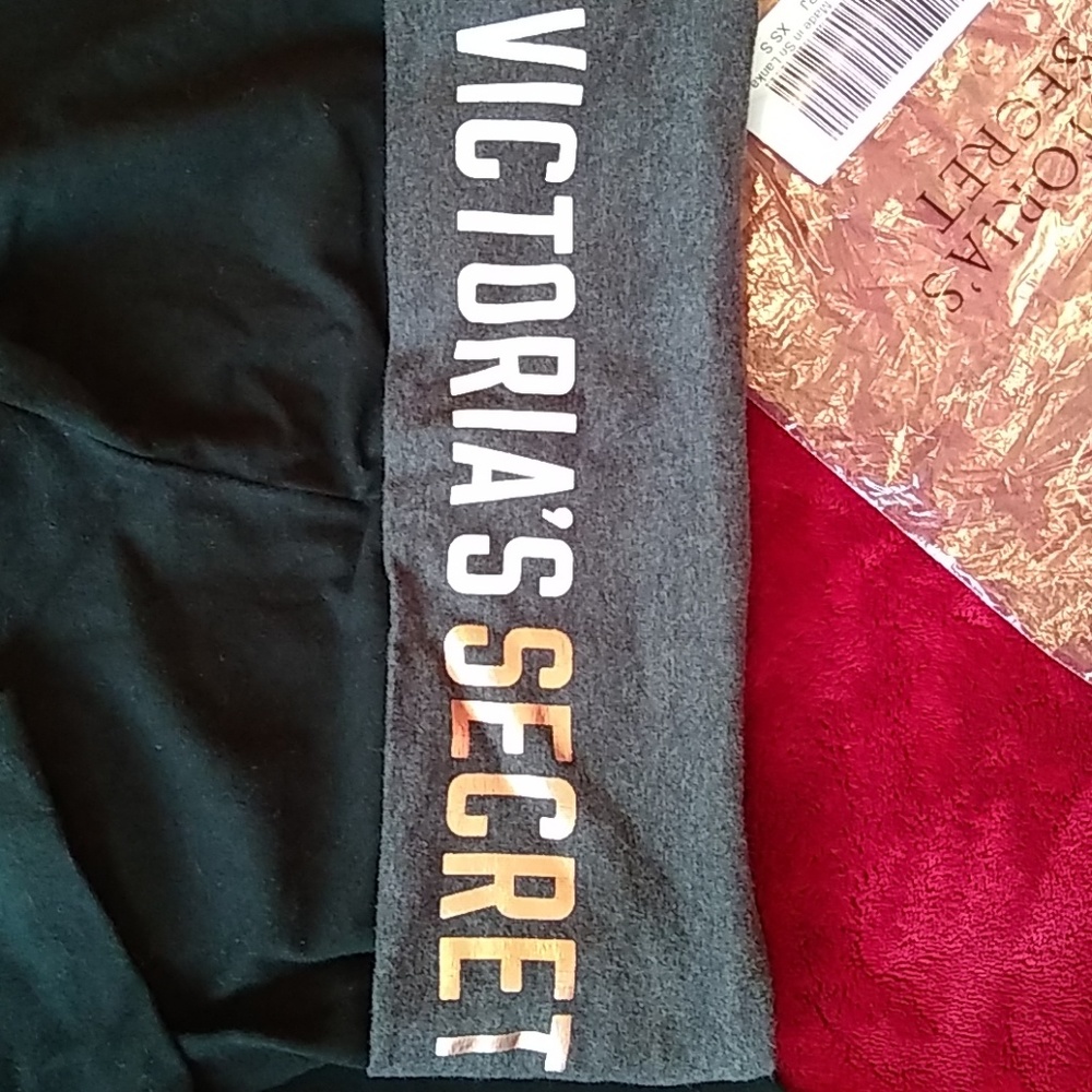 Victoria's Secret Hot Yoga Pants